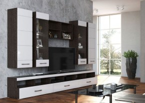 Фиеста №13 Комод глухой (Венге/Белый глянец) в Коротчаево - korotchaevo.ok-mebel.com | фото 3