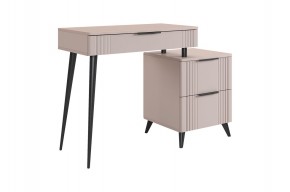 КАТРИН Стол туалетный в Коротчаево - korotchaevo.ok-mebel.com | фото