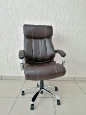Кресло Barneo K-303 для руководителя (коричневая экокожа) в Коротчаево - korotchaevo.ok-mebel.com | фото