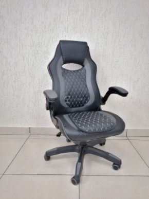 Кресло геймерское Barneo K-37 (черная кожа серые вставки) в Коротчаево - korotchaevo.ok-mebel.com | фото