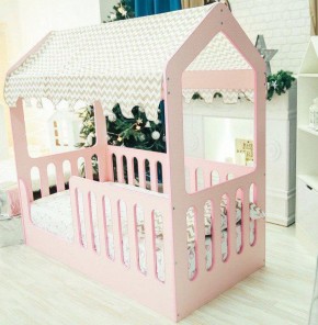 Кровать-домик без ящика 800*1600 (Розовый) в Коротчаево - korotchaevo.ok-mebel.com | фото 1