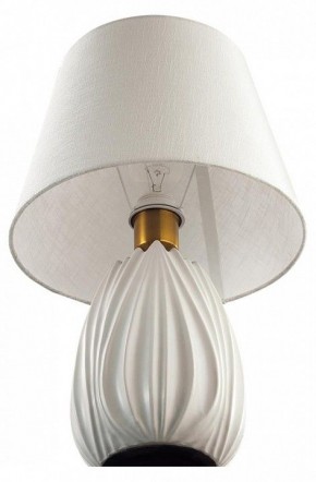 Настольная лампа декоративная Lumion Sona 8121/1T в Коротчаево - korotchaevo.ok-mebel.com | фото 3