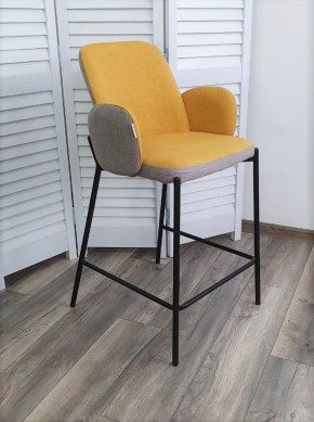 Полубарный стул NYX (H=65cm) VF106 желтый / VF120 серый М-City в Коротчаево - korotchaevo.ok-mebel.com | фото