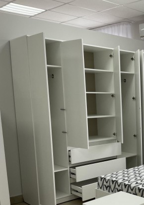 Шкаф 4-ств. с 3 ящиками "Бьянко" в Коротчаево - korotchaevo.ok-mebel.com | фото 2