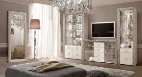 Зеркало большое Тиффани Premium черная/серебро (ТФ/02(П) в Коротчаево - korotchaevo.ok-mebel.com | фото 2